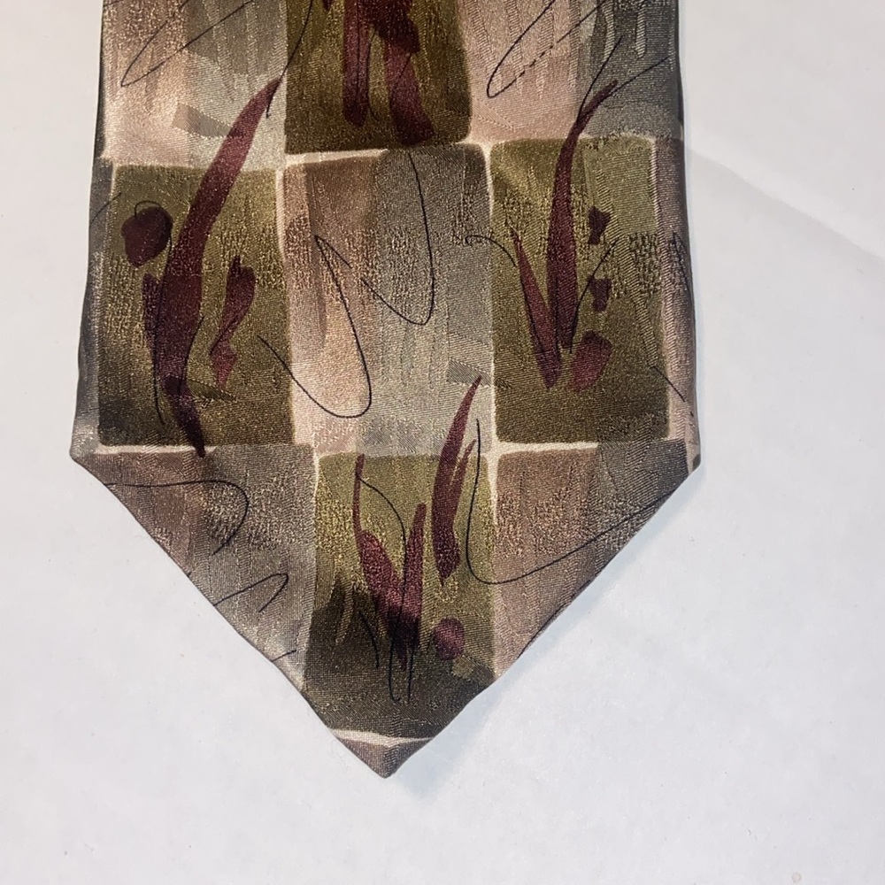 J. Garcia Wetlands I Collection Thirty neck tie